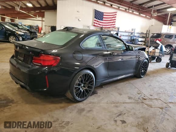 ✅ 2021 BMW M2 Competition • VIN: WBS2U7C04M7J61880 • Лот: 86454745. Опубликован ранее на Copart с пробегом Не указан. Бесплатный доступ к архиву аукционных продаж из США и подробный отчёт об истории автомобиля на DreamBid. Изображение 3.