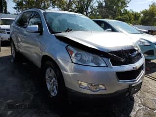 ✅ 2010 Chevrolet Traverse 2LT • VIN: 1GNLRGED9AJ260245 • Lot: 72128204. Wystawiony na Copart z przebiegiem Nie podano. Bezpłatny archiwum sprzedaży aukcyjnych z USA i szczegółowy raport historii pojazdu na DreamBid. Zdjęcie 4.