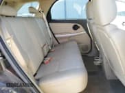 ✅ 2007 Chevrolet Equinox LT • VIN: 2CNDL63F076227293 • Лот: 86769054. Опубликован ранее на Copart с пробегом 107 691 миль. Бесплатный доступ к архиву аукционных продаж из США и подробный отчёт об истории автомобиля на DreamBid. Изображение 11.