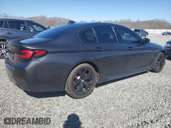 ✅ 2021 BMW 5 Series 540i • VIN: WBA53BJ09MCG05923 • Lot: 48312385. Listed on Copart with 41,989 mi. Free auction sales archive from the USA and detailed vehicle history report at DreamBid. Image 3.