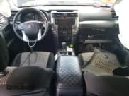 ✅ 2022 Toyota 4Runner SR5 • VIN: JTEEU5JR3N5255199 • Лот: 70874935. Опубликован ранее на Copart с пробегом 89 048 миль. Бесплатный доступ к архиву аукционных продаж из США и подробный отчёт об истории автомобиля на DreamBid. Изображение 8.