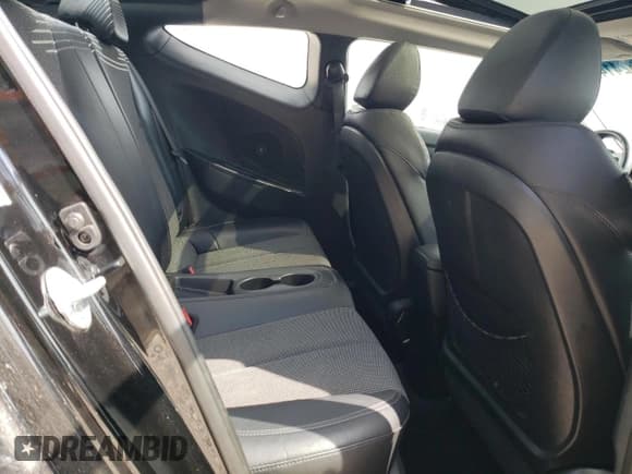 ✅ 2013 Hyundai Veloster w/Black Int • VIN: KMHTC6AD8DU179536 • Lot: 54532414. Wystawiony na Copart z przebiegiem 92 496 mil. Bezpłatny archiwum sprzedaży aukcyjnych z USA i szczegółowy raport historii pojazdu na DreamBid. Zdjęcie 12.