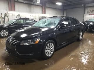 ✅ 2012 Volkswagen Passat S • VIN: 1VWAH7A37CC062459 • Lot: 44032875. Listed on Copart with 198,598 mi. Free auction sales archive from the USA and detailed vehicle history report at DreamBid. Image 1.