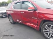 ✅ 2023 Chevrolet Traverse High Country • VIN: 1GNEVNKW9PJ242335 • Lot: 42415467. Wystawiony na IAAI z przebiegiem 25 855 mil. Bezpłatny archiwum sprzedaży aukcyjnych z USA i szczegółowy raport historii pojazdu na DreamBid. Zdjęcie 13.