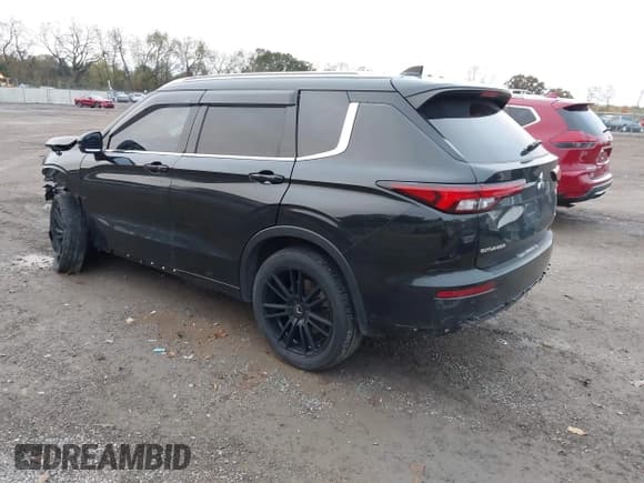 ✅ 2022 Mitsubishi Outlander SEL • VIN: JA4J4VA81NZ072879 • Lot: 43494525. Listed on IAAI with 51,725 mi. Free auction sales archive from the USA and detailed vehicle history report at DreamBid. Image 3.