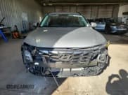 ✅ 2022 Hyundai Tucson SEL • VIN: 5NMJBCAE8NH138208 • Lot: 87180895. Listed on Copart with 30,219 mi. Free auction sales archive from the USA and detailed vehicle history report at DreamBid. Image 5.