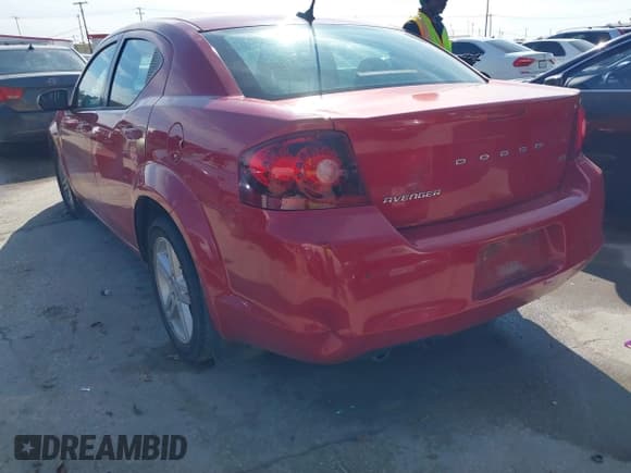 ✅ 2013 Dodge Avenger SXT • VIN: 1C3CDZCG6DN650544 • Лот: 41350665. Опубликован ранее на IAAI с пробегом 170 601 миль. Бесплатный доступ к архиву аукционных продаж из США и подробный отчёт об истории автомобиля на DreamBid. Изображение 3.
