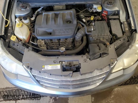 ✅ 2008 Chrysler Sebring Touring • VIN: 1C3LC56K88N164187 • Lot: 66503395. Listed on Copart with 103,242 mi. Free auction sales archive from the USA and detailed vehicle history report at DreamBid. Image 11.