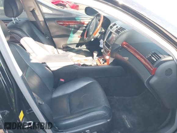 ✅ 2011 Lexus LS 460 • VIN: JTHBL5EF9B5105800 • Лот: 43141307. Опубликован ранее на IAAI с пробегом 156 591 миль. Бесплатный доступ к архиву аукционных продаж из США и подробный отчёт об истории автомобиля на DreamBid. Изображение 5.