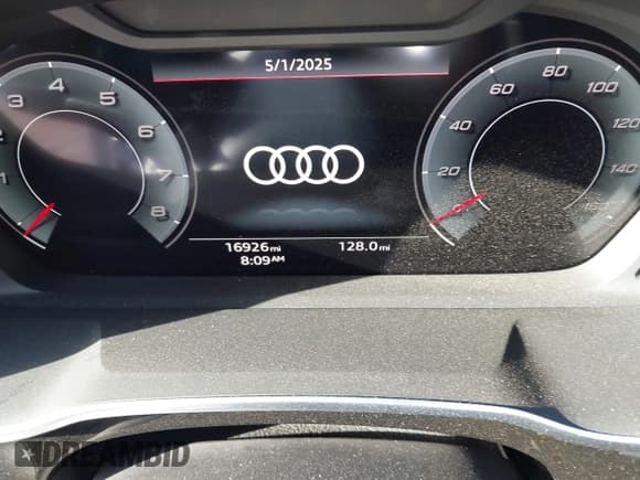 ✅ 2024 Audi Q3 S line Premium Plus • VIN: WA1EECF36R1152747 • Lot: 42110619. Listed on IAAI with 16,926 mi. Free auction sales archive from the USA and detailed vehicle history report at DreamBid. Image 7.