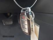 ✅ 2017 Hyundai Elantra SE • VIN: KMHD84LF6HU339606 • Lot: 42833925. Wystawiony na IAAI z przebiegiem 102 444 mil. Bezpłatny archiwum sprzedaży aukcyjnych z USA i szczegółowy raport historii pojazdu na DreamBid. Zdjęcie 11.