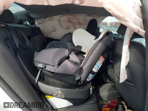 2018 Chevrolet Malibu LT z VIN 1G1ZD5ST2JF290099, wystawiony jako Copart lot #82774905 z przebiegiem Nie podano mil oraz Szkoda całkowita • Salvage title. Historia ofert i sprzedaży dostępna na DreamBid. Obrazek 10.