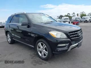 ✅ 2012 Mercedes-Benz M 350 • VIN: 4JGDA5HB7CA003697 • Лот: 43250696. Опубликован ранее на IAAI с пробегом 170 037 миль. Бесплатный доступ к архиву аукционных продаж из США и подробный отчёт об истории автомобиля на DreamBid. Изображение 1.