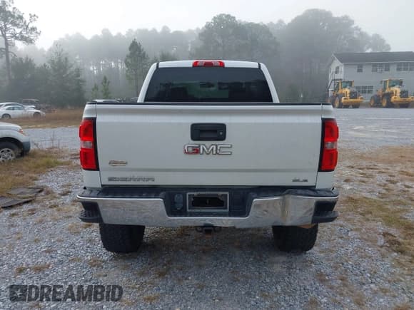 ✅ 2017 GMC Sierra 1500 SLE • VIN: 3GTU2MEC2HG131220 • Lot: 43743840. Wystawiony na IAAI z przebiegiem 77 921 mil. Bezpłatny archiwum sprzedaży aukcyjnych z USA i szczegółowy raport historii pojazdu na DreamBid. Zdjęcie 16.