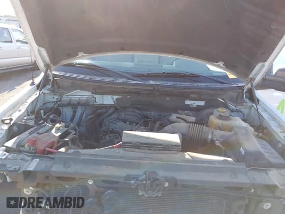 ✅ 2014 Ford F-150 XL • VIN: 1FTMF1CM9EKE34269 • Lot: 42240264. Listed on IAAI with 91,743 mi. Free auction sales archive from the USA and detailed vehicle history report at DreamBid. Image 10.