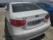 ✅ 2009 Hyundai Elantra SE • VIN: KMHDU46DX9U815430 • Lot: 58084935. Wystawiony na Copart z przebiegiem 183 412 mil mil. Skorzystaj z bezpłatnego archiwum sprzedaży aukcyjnych z USA i zobacz szczegółowy raport historii pojazdu na DreamBid. Zdjęcie 6.