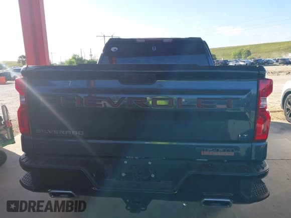 ✅ 2022 Chevrolet Silverado 1500 LT Trail Boss • VIN: 1GCPYFED9NZ181057 • Lot: 43574184. Wystawiony na IAAI z przebiegiem 25 856 mil. Bezpłatny archiwum sprzedaży aukcyjnych z USA i szczegółowy raport historii pojazdu na DreamBid. Zdjęcie 17.