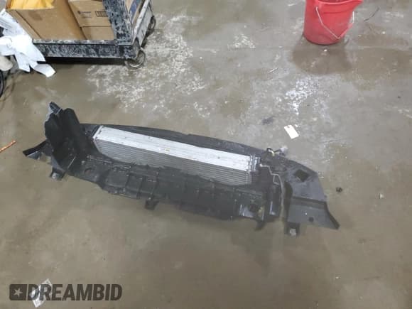 ✅ 2018 Mazda CX-9 Sport • VIN: JM3TCBBY3J0212998 • Лот: 46497145. Опубликован ранее на Copart с пробегом 119 784 миль. Бесплатный доступ к архиву аукционных продаж из США и подробный отчёт об истории автомобиля на DreamBid. Изображение 13.