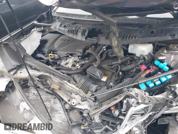 2020 Toyota Camry Hybrid LE z VIN 4T1C31AK6LU529780, wystawiony jako IAAI lot #42672539 z przebiegiem 60 540 mil mil oraz . Historia ofert i sprzedaży dostępna na DreamBid. Obrazek 10.