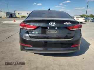 2017 Hyundai Elantra SE с VIN KMHD84LF4HU227872, выставлен на аукционе Copart как лот 87090445 с пробегом 103 103 миль миль и Списание • Salvage title. История ставок и продаж доступна на DreamBid. Изображение 6.