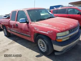 ✅ 2000 Chevrolet Silverado 1500 LS • VIN: 2GCEC19V7Y1201878 • Лот: 41866038. Опубликован ранее на IAAI с пробегом 155 726 миль. Бесплатный доступ к архиву аукционных продаж из США и подробный отчёт об истории автомобиля на DreamBid. Изображение 1.