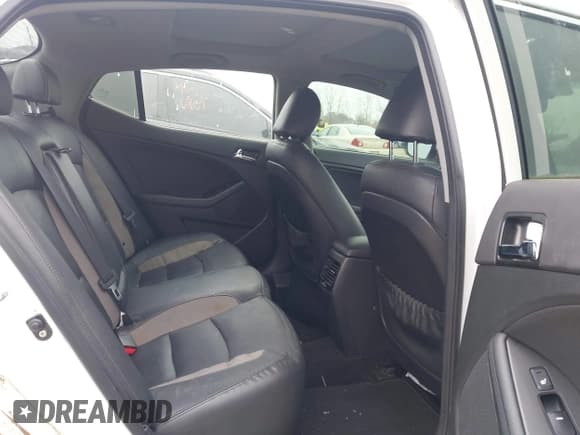 ✅ 2013 Kia Optima LX • VIN: KNAGM4AD4D5059229 • Lot: 43762761. Listed on IAAI with 129,503 mi. Free auction sales archive from the USA and detailed vehicle history report at DreamBid. Image 8.