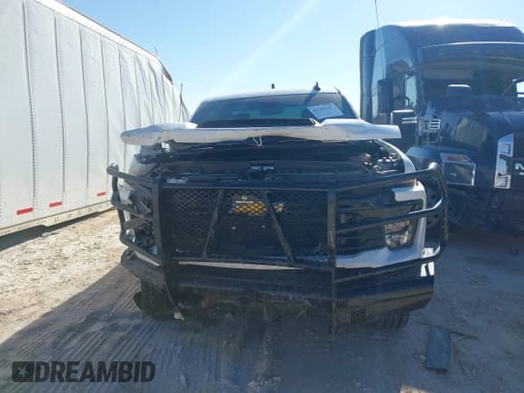 ✅ 2024 Chevrolet Silverado 2500HD Work Truck • VIN: 1GC2YLE76RF414337 • Lot: 41369545. Wystawiony na IAAI z przebiegiem 9 707 mil. Bezpłatny archiwum sprzedaży aukcyjnych z USA i szczegółowy raport historii pojazdu na DreamBid. Zdjęcie 12.