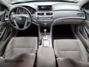 ✅ 2012 Honda Accord LX • VIN: 1HGCP2F34CA243140 • Лот: 90856275. Опубликован ранее на Copart с пробегом 100 438 миль. Бесплатный доступ к архиву аукционных продаж из США и подробный отчёт об истории автомобиля на DreamBid. Изображение 8.