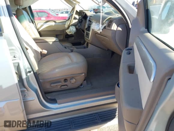 ✅ 2005 Mercury Mountaineer Convenience • VIN: 4M2DU66W15UJ08917 • Лот: 41353920. Опубликован ранее на IAAI с пробегом 80 362 миль. Бесплатный доступ к архиву аукционных продаж из США и подробный отчёт об истории автомобиля на DreamBid. Изображение 5.