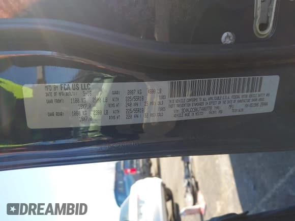 ✅ 2018 Jeep Compass Limited • VIN: 3C4NJDCB0JT400779 • Lot: 43683208. Wystawiony na IAAI z przebiegiem 93 961 mil. Bezpłatny archiwum sprzedaży aukcyjnych z USA i szczegółowy raport historii pojazdu na DreamBid. Zdjęcie 9.