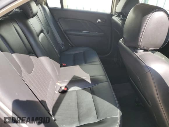 ✅ 2012 Ford Fusion SPORT • VIN: 3FAHP0KC0CR255389 • Lot: 70212435. Listed on Copart with 149,008 mi. Free auction sales archive from the USA and detailed vehicle history report at DreamBid. Image 10.