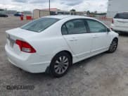 ✅ 2010 Honda Civic EX-L • VIN: 2HGFA1F97AH521766 • Lot: 43314277. Listed on IAAI with 172,473 mi. Free auction sales archive from the USA and detailed vehicle history report at DreamBid. Image 4.