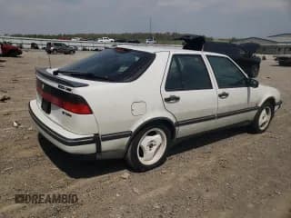 ✅ 1998 Saab 9000 • VIN: YS3CF68M5W1000335 • Lot: 52372375. Wystawiony na Copart z przebiegiem 159 204 mil. Bezpłatny archiwum sprzedaży aukcyjnych z USA i szczegółowy raport historii pojazdu na DreamBid. Zdjęcie 3.