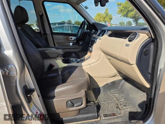 ✅ 2016 Land Rover LR4 HSE Lux • VIN: SALAK2V64GA791170 • Лот: 87456675. Опубликован ранее на Copart с пробегом 170 583 миль. Бесплатный доступ к архиву аукционных продаж из США и подробный отчёт об истории автомобиля на DreamBid. Изображение 5.