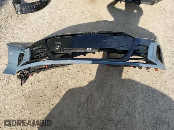 ✅ 2022 Audi RS e-tron GT • VIN: WAUAHBFWXN7900677 • Лот: 72972794. Опубликован ранее на Copart с пробегом 10 839 миль. Бесплатный доступ к архиву аукционных продаж из США и подробный отчёт об истории автомобиля на DreamBid. Изображение 12.