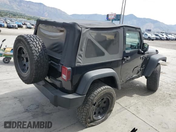 ✅ 2007 Jeep Wrangler X • VIN: 1J4FA24167L177693 • Лот: 80588665. Опубликован ранее на Copart с пробегом 169 483 миль. Бесплатный доступ к архиву аукционных продаж из США и подробный отчёт об истории автомобиля на DreamBid. Изображение 3.