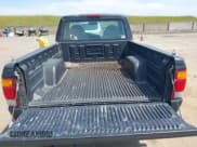 ✅ 1998 Ford Ranger XL • VIN: 1FTYR10C6WUC81490 • Lot: 42055263. Listed on IAAI with 226,185 mi. Free auction sales archive from the USA and detailed vehicle history report at DreamBid. Image 8.