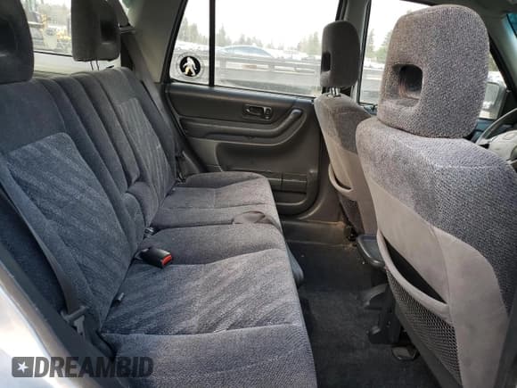 ✅ 2000 Honda CR-V LX • VIN: JHLRD1749YC054162 • Lot: 88889985. Wystawiony na Copart z przebiegiem 462 565 mil. Bezpłatny archiwum sprzedaży aukcyjnych z USA i szczegółowy raport historii pojazdu na DreamBid. Zdjęcie 11.