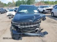 ✅ 2025 Jeep Grand Cherokee Altitude • VIN: 1C4RJHAG1SC271987 • Lot: 42844153. Listed on IAAI with 5,664 mi. Free auction sales archive from the USA and detailed vehicle history report at DreamBid. Image 12.