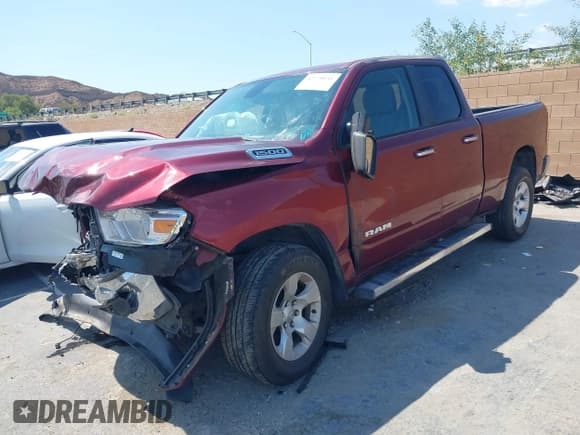 ✅ 2019 Ram 1500 Big Horn • VIN: 1C6RREBG8KN684586 • Лот: 42770641. Опубликован ранее на IAAI с пробегом 61 716 миль. Бесплатный доступ к архиву аукционных продаж из США и подробный отчёт об истории автомобиля на DreamBid. Изображение 2.