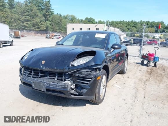 ✅ 2017 Porsche Macan • VIN: WP1AA2A59HLB07001 • Лот: 43182263. Опубликован ранее на IAAI с пробегом 112 264 миль. Бесплатный доступ к архиву аукционных продаж из США и подробный отчёт об истории автомобиля на DreamBid. Изображение 2.