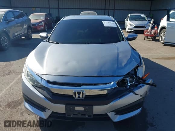 ✅ 2018 Honda Civic LX • VIN: 19XFC2F50JE201048 • Лот: 43644741. Опубликован ранее на IAAI с пробегом 110 627 миль. Бесплатный доступ к архиву аукционных продаж из США и подробный отчёт об истории автомобиля на DreamBid. Изображение 12.