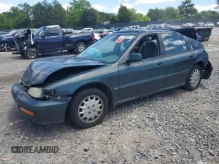 ✅ 1996 Honda Accord EX • VIN: 1HGCD5658TA124289 • Lot: 57795855. Listed on Copart with 284,190 mi. Free auction sales archive from the USA and detailed vehicle history report at DreamBid. Image 1.