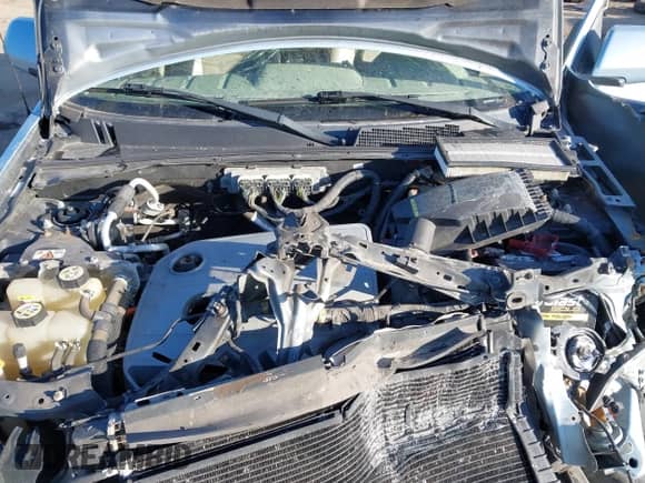 2009 Mercury Mariner Hybrid с VIN 4M2CU29359KJ04974, выставлен на аукционе IAAI как лот 41737749 с пробегом 150 783 миль миль и . История ставок и продаж доступна на DreamBid. Изображение 10.