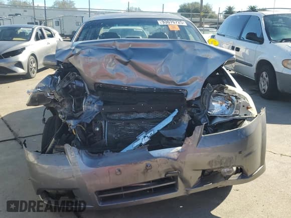 ✅ 2011 Chevrolet Aveo 2LT • VIN: KL1TG5DE1BB175156 • Lot: 93076725. Wystawiony na Copart z przebiegiem 103 864 mil. Bezpłatny archiwum sprzedaży aukcyjnych z USA i szczegółowy raport historii pojazdu na DreamBid. Zdjęcie 5.