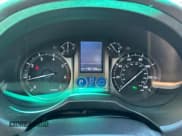 ✅ 2011 Lexus GX 460 • VIN: JTJBM7FX7B5031551 • Lot: 66138915. Listed on Copart with 190,138 mi. Free auction sales archive from the USA and detailed vehicle history report at DreamBid. Image 8.