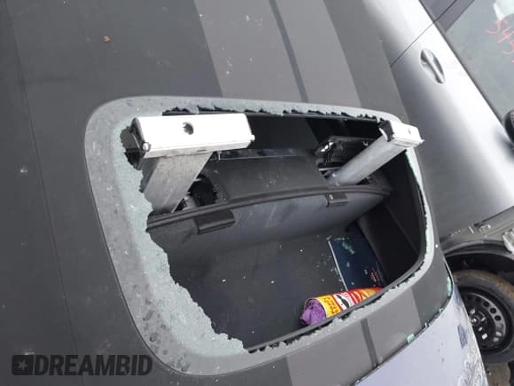 ✅ 2022 Porsche 911 Carrera • VIN: WP0CA2A96NS236957 • Lot: 41154002. Listed on IAAI with 34,056 mi. Free auction sales archive from the USA and detailed vehicle history report at DreamBid. Image 6.