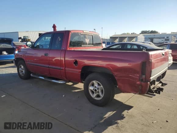 1999 Dodge 1500 с VIN 1B7HC13Z8XJ536757, выставлен на аукционе Copart как лот 74939074 с пробегом 252 671 миль миль и Списание • Salvage title. История ставок и продаж доступна на DreamBid. Изображение 2.