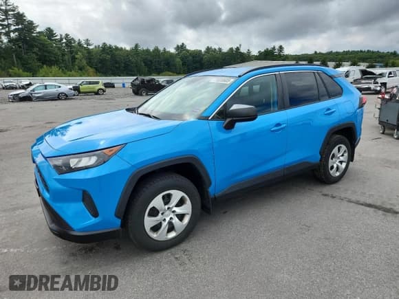 ✅ 2019 Toyota RAV4 LE • VIN: 2T3F1RFV2KC017364 • Лот: 71020605. Опубликован ранее на Copart с пробегом 63 882 миль. Бесплатный доступ к архиву аукционных продаж из США и подробный отчёт об истории автомобиля на DreamBid. Изображение 1.