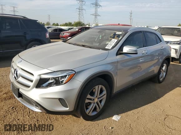 ✅ 2015 Mercedes-Benz GLA 250 • VIN: WDCTG4GB0FJ079495 • Lot: 81261225. Wystawiony na Copart z przebiegiem 88 851 mil. Bezpłatny archiwum sprzedaży aukcyjnych z USA i szczegółowy raport historii pojazdu na DreamBid. Zdjęcie 1.
